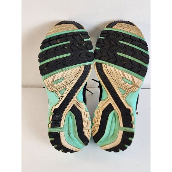 Brooks Women's Black & Mint Launch Size 9.5 Running Sneakers - Picture 6 of 7